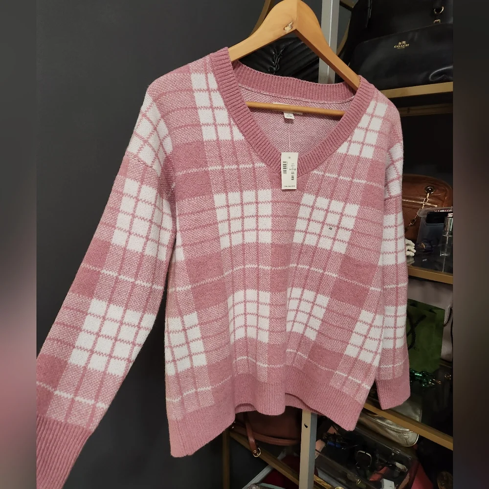 NWT Aeropostale Super Oversized Pink White Plaid V-Neck Sweater